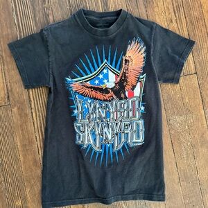 Adult Small Black Graphic T-Shirt Lynrd Skynrd rock band